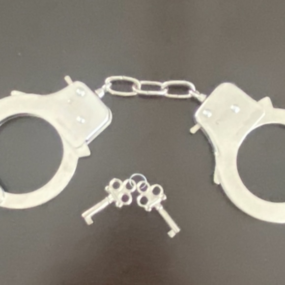 Swarovski Embellished Silver Handcuffs Purchased in Paris, France - Picture 4 of 8
